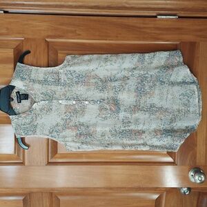 * About A Girl Los Angeles Sleeveless Abstract Tunic Blouse Size Medium Like New